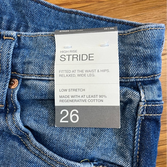 Gap high rise Stride jeans size 26 2R - Picture 3 of 4